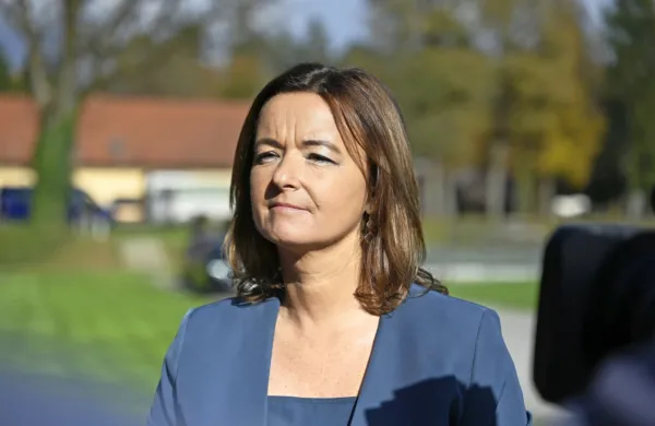  Zunanja ministrica Tanja Fajon 