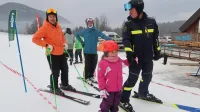 Organizatorji projekta enodnevnega brezplačnega učenja 
smučanja z ambasadorjem Juretom Koširjem so prepričani, da se 
je za ta nacionalni šport v alpski Sloveniji vredno potruditi.