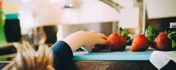 Kdo prispeva k na&scaron;emu zdravju in kdo ga ogroža