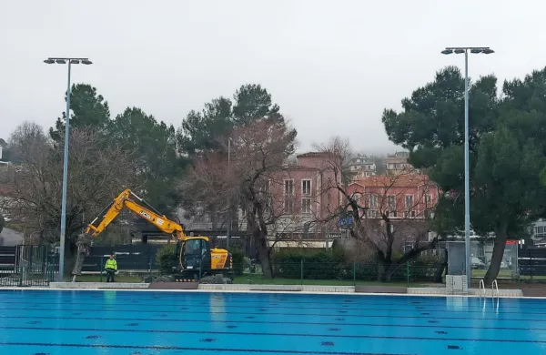 Na starem žusternskem kopali&scaron;ču se vendar premika
