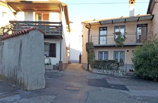 V Ajdov&scaron;čini bodo na vrsto pri&scaron;le tudi gase