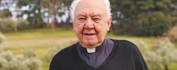 “Ko sem imel novo mašo, nas je bilo v koprski škofiji devet 
novomašnikov. Danes jih ni devet v vsej Sloveniji,” pravi škof Jurij 
Bizjak.