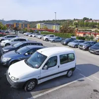 Olmo: o novem parkirnem režimu bo odločala anketa