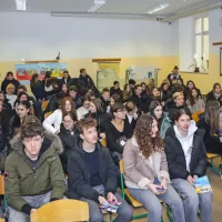 Na informativnih dnevih se mladi odločajo o svoji prihodnosti (FOTO)