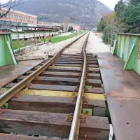 Zaradi trka v most bo cesta zaprta vsaj dva tedna