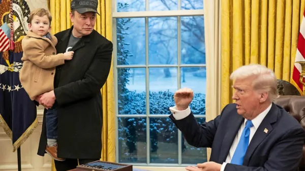 Po imenovanju Donalda Trumpa so nekateri umetniki javno izrazili nasprotovanje predsedniku in tudi 
odpovedali nastope.
