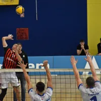 Pri Alpacem Kanalu je tokrat vidno vlogo s 15 točkami odigral 
mladi Aleksandar Stojanović.