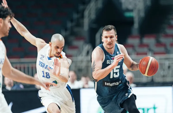 Koprčan Gregor Hrovat (desno) je bil med nosilci igre v kvalifikacijah za evropsko prvenstvo.