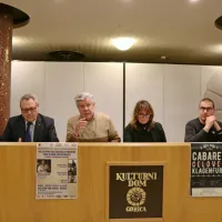 Komigo 2025 so predstavili odbornik (z leve) Maurizio Negro, Igor 
Komel,  Maša Braini in Jan Komel