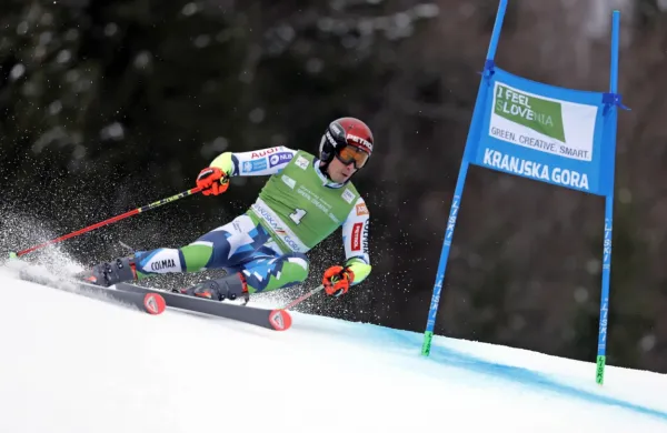 Žanu Kranjcu se današnji veleslalom v Kranjski Gori ni posrečil.