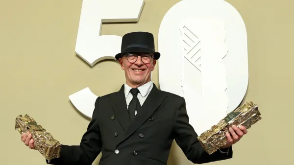 Film Emilia Perez je prejel kar sedem cezarjev,  med drugimi za 
najboljši film in režijo, pod katero se je podpisal Jacques 
Audiard. 