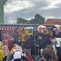 V Izoli tudi zavladalo pustno vzdu&scaron;je