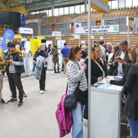 Zaposlitveni sejem: nove zaposlene iskalo več kot 100 delodajalcev