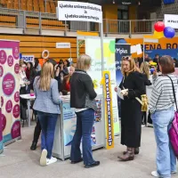 Zaposlitveni sejem: nove zaposlene iskalo več kot 100 delodajalcev