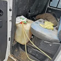 Med vožnjo telefoniral, tovornjak ni bil za na cesto (FOTO)