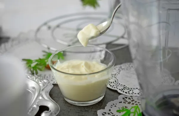 Jogurt je odličen vir kalcija, fosforja, vitamina B2 in joda.