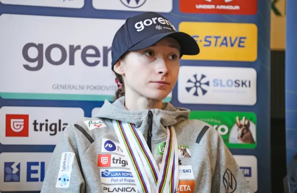 Nika Prevc danes na predzadnji tekmi v Lahtiju