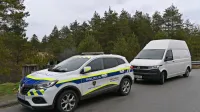 Okostje Armanda Grižona so po skoraj šestih letih našli približno 
kilometer od glavne ceste pri Hrušici.