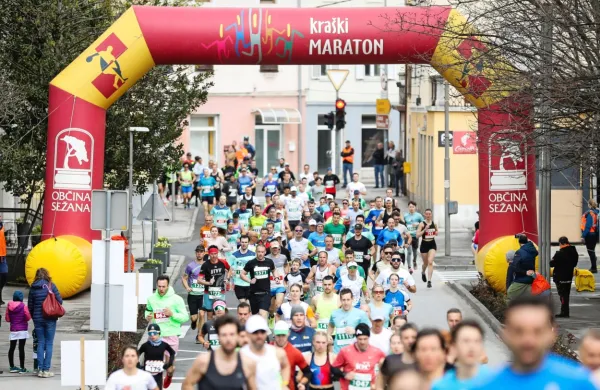 Tudi primorska tekača med najbolj&scaron;imi na 23. Malem kra&scaron;kem maratonu
