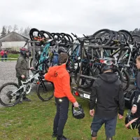 Kamplc racing team je vzorno poskrbel tudi za prevoze na start.