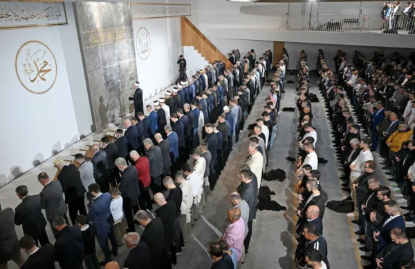 Bajramska molitev v ljubljanskem islamskem centru