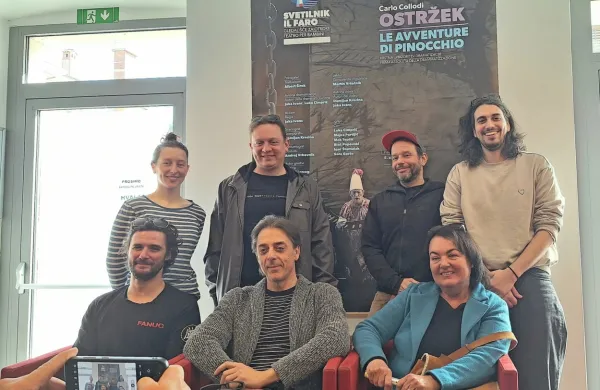 Ekipa Ostržka (z leve zadaj) Sara Gorše, Luka Cimprič, Jaka Ivanc in  Mak Tepšić, spredaj pa  Blaž Popovski, Igor 
Štamulak in Mojca Partljič

