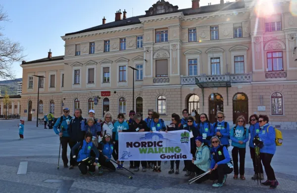 Tako je pozirala nagrajena najbolj številna skupina pohoda. 