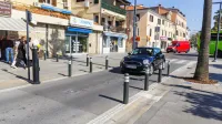   Čeprav je potopni valj na Pristaniški ulici v bližini tistega pred 
vhodom na taksi parkirišče, vdiranje vode ni povzročalo težav.  