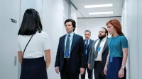 Pod režijo večine delov prve in druge sezone Razcepitve se 
podpisuje Ben Stiller.   