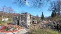 Na ruševinah nekdanjega hotela Poldanovec še vedno načrtujejo 
butični sonaravni hotel.