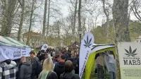 Podporniki legalizacije konoplje so se zbrali v parku Zvezda.