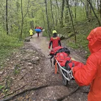 Re&scaron;evanje pri slapu Kozjak: mladenič zaplaval pod slap, nazaj pa si ni upal (FOTO)