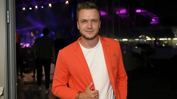 Luka Basi  bo odprl lokal v Bovcu.