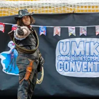 UmiKo: &ldquo;Po &scaron;olski telovadnici so se sprehajali nezemljani&rdquo; (FOTOGALERIJA)