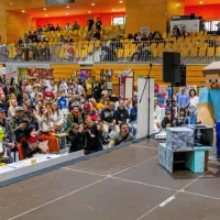 UmiKo: &ldquo;Po &scaron;olski telovadnici so se sprehajali nezemljani&rdquo; (FOTOGALERIJA)