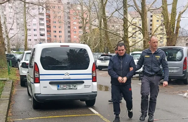 Luka Furlan je  v  priporu od lanskega  božiča, ko  so  ga  slovenskemu  
pravosodju predali  iz Peruja.  