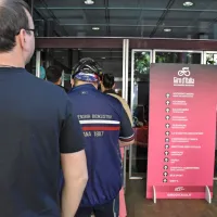 Zanimanje poročevalcev za Giro je izjemno.