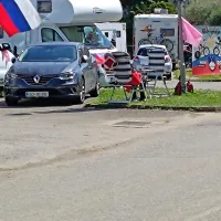 Gori&scaron;ka v pričakovanju Gira: pozdrav Rogliču z asfalta in ob njem (FOTO)