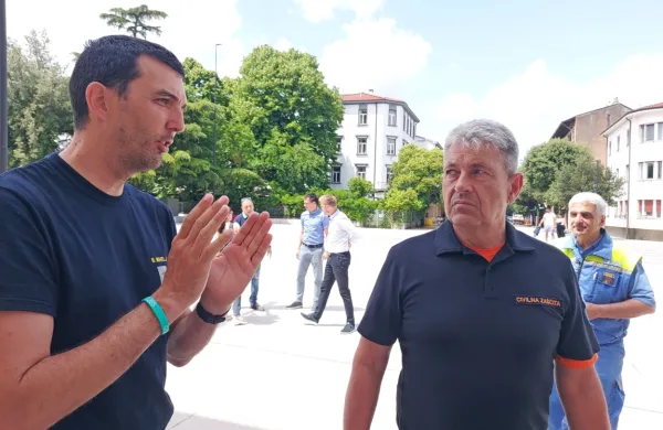 Borut Mihelj, Samo Kosmač in Salvatore Gambitta (z leve) so 
včeraj predstavili podrobnosti same vaje. 