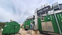    Tako je  bila sušilnica blata videti še  pred  nekaj  meseci. Danes je to 
le še  spomin. V požaru je namreč nastala večja   škoda.