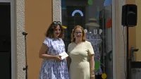 Julija Kaja Hrovat (levo) in podžupanja Mateja Hrvatin Kozlovič