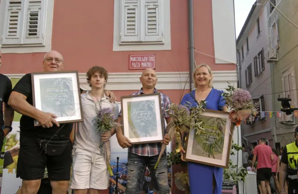 Županovo vino in olje v Izoli pridelali Robi & Dorjano Korenika in Marko Marancin (FOTO)