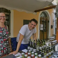Županovo vino in olje v Izoli pridelali Robi & Dorjano Korenika in Marko Marancin (FOTO)