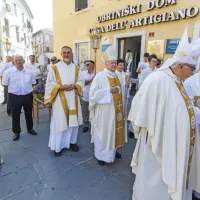Tudi letos procesija v čast sv. Nazarija, zavetnika mesta Koper (FOTO)