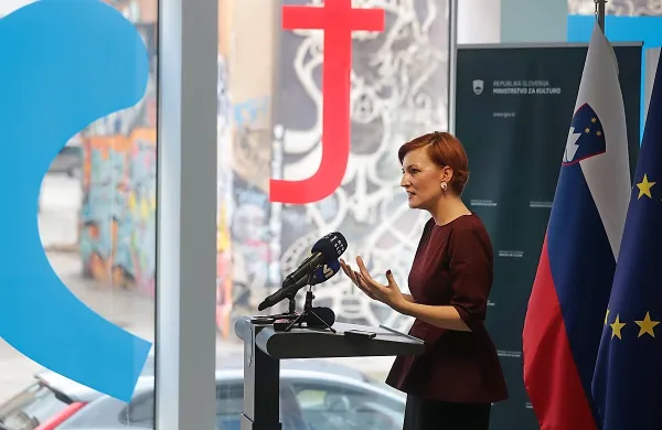 Vlada potrdila spremembe krovnega zakona v kulturi