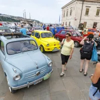 V mestu so zagrmele stoenke (FOTOGALERIJA)