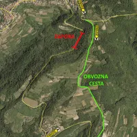 Popolna zapora ceste med &Scaron;marjami in Pučami