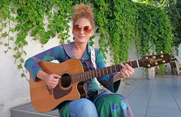 Marina Martensson bo nastopila prihodnjo sredo z enim in edinim 
Vladom Kreslinom.