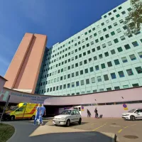Svet zavoda Splošne bolnišnice dr. Franca Derganca Nova Gorica je 
objavil javni razpis za imenovanje novega direktorja bolnišnice. 