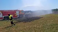 Ponoči goreli smetnjaki, včeraj p&scaron;enično polje (FOTO)